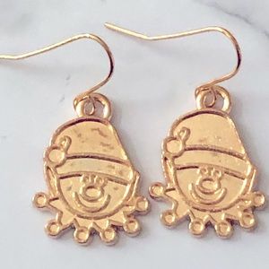 Christmas Elf Winter Holiday Cute Fun New Hand Crafted Earrings